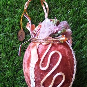 Katherine's Collection 🤎Chocolate Velvet Easter🐰 Tassel-Ornament~